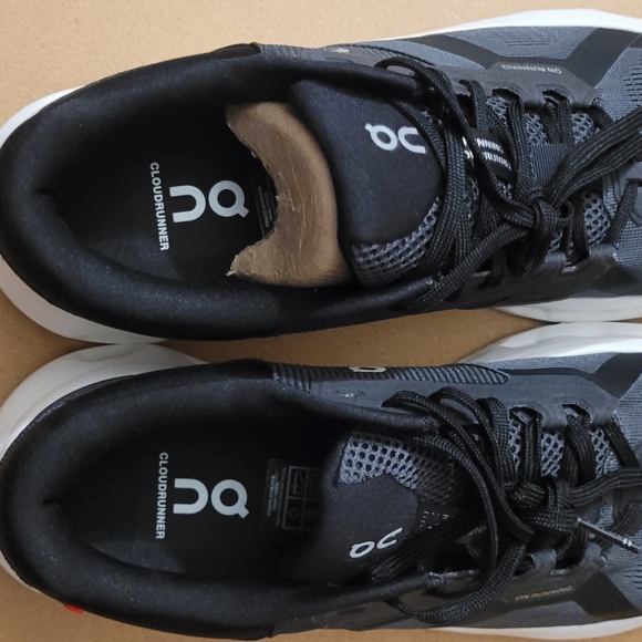 On running sneakers Cloudrunner 2 - Picture 15 of 15